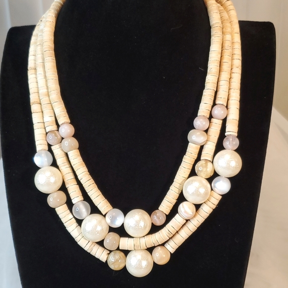 Chico's Jewelry - 🍂THREE STRANDS OF BEIGE BEADS w/FAUX PEARLS🍂